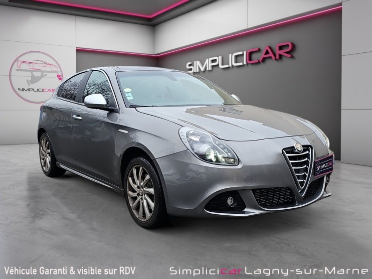 Alfa romeo giulietta 2.0 jtdm 140ch ss exclusive occasion simplicicar lagny  simplicicar simplicibike france