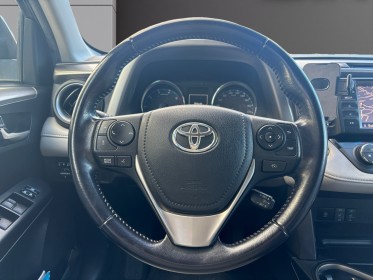 Toyota rav4 143 d-4d 2wd lounge garantie 12 mois toutes options / camera 360 / attelage / cuir chauffants / suivi complet...