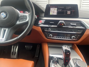 Bmw m5 f90 toit ouvrant / sieges chauffants ventiles massants / camera 360° / son bowers  wilkins / entretiens bmw occasion...