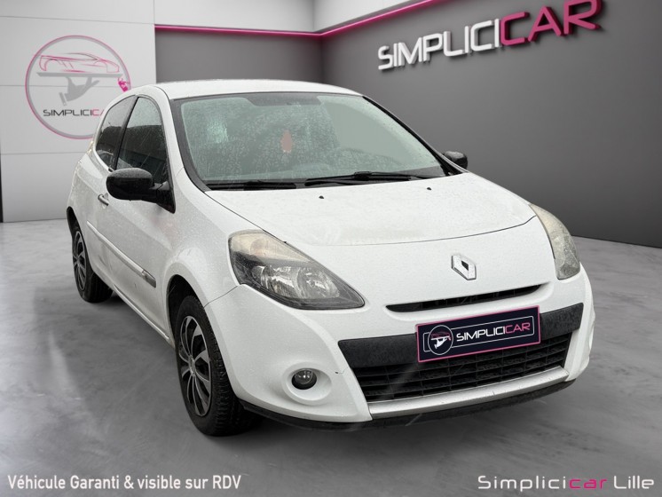 Renault clio iii 1.2 16v 75 eco2 authentique euro 5 occasion simplicicar lille  simplicicar simplicibike france