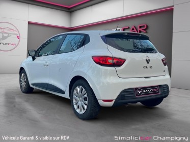 Renault clio iv societe clio  dci 75 energy air medianav 2places gps/bluetooth /tva recupérable occasion champigny-sur-marne...