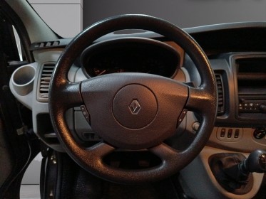 Renault trafic plancher cabine hc 2.0 dci 115  frigo garantie 12 mois occasion simplicicar lyon ouest simplicicar...