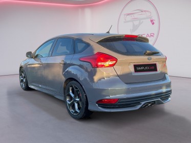 Ford focus st 2.0 tdci 185 ch toit ouvrant/ camera de recul/ sieges recaro occasion simplicicar orgeval  simplicicar...