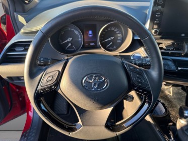 Toyota c-hr hybride mc19 2.0l collection  avec attelage  garantie 12 mois occasion simplicicar limoges  simplicicar...