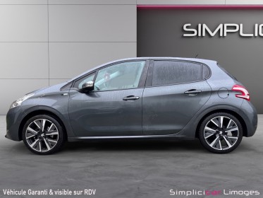 Peugeot 208 1.4 hdi 68ch bvm5 style avec attelage  garantie 12 mois occasion simplicicar limoges  simplicicar simplicibike...