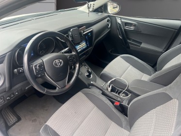 Toyota auris rc18 hybride 136h collection occasion simplicicar villejuif  simplicicar simplicibike france