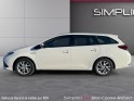 Toyota auris my17 hybride 136h tendance occasion simplicicar brie-comte-robert simplicicar simplicibike france