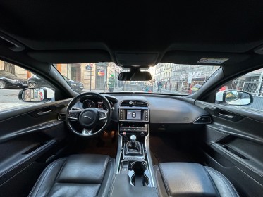 Jaguar xe xe 2.0 d - 180 ch r-sport occasion paris 15ème (75) simplicicar simplicibike france