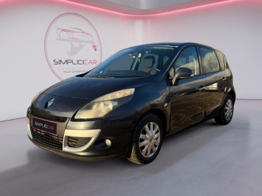 Renault scenic iii dci 110 ch eco2 expression tomtom--- occasion simplicicar orgeval  simplicicar simplicibike france