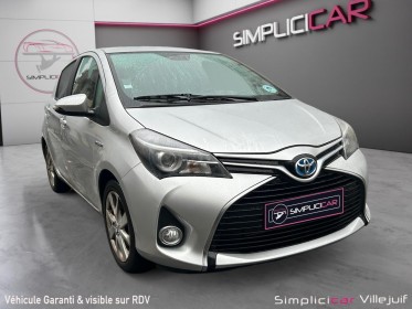 Toyota yaris hybride business 100h business caméra de recul gps bluetooh full entretien toyota garantie 12 mois occasion...