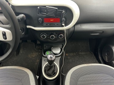 Renault twingo iii 1.0 sce 70 e6c zen, bluetooth, detecteur de pluie, garantie 12mois occasion simplicicar villejuif ...