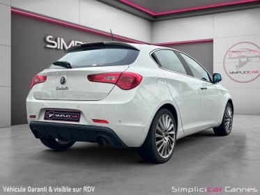 Alfa romeo giulietta 2.0 jtdm 170 ch ss distinctive occasion simplicicar frejus  simplicicar simplicibike france