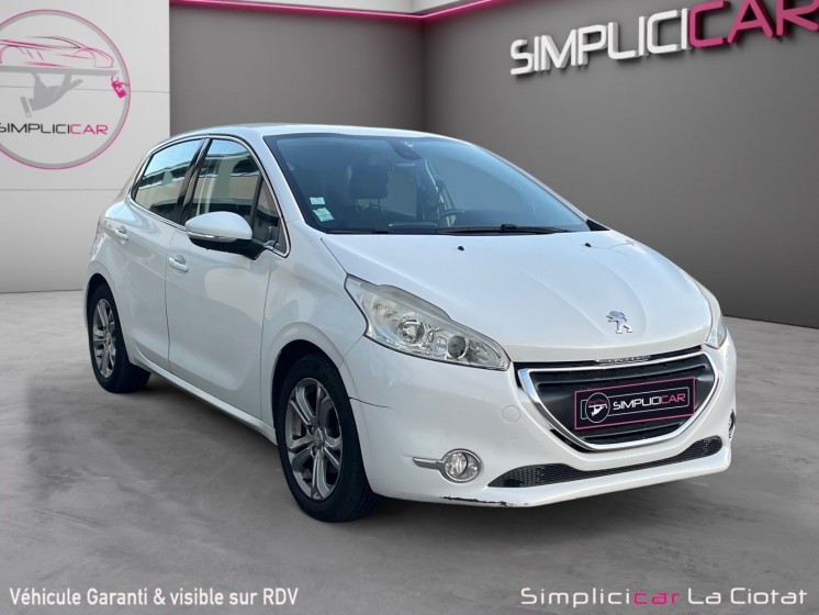 Peugeot 208 1.2 vti 82ch bvm5 active courroie ok occasion simplicicar la ciotat simplicicar simplicibike france