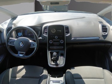 Renault grand scenic iv business 1.7 bluedci 120cv business / 7 places / jantes 20 pouces occasion réunion ville st pierre...