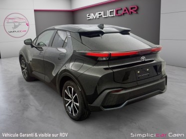 Toyota c-hr hybride my23 1.8l design garantie constructeur occasion simplicicar caen  simplicicar simplicibike france