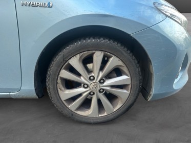 Toyota auris business hybride 136h business 15, garantie 12 mois, hybride occasion simplicicar villejuif  simplicicar...