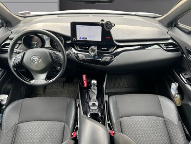 Toyota c-hr hybride my23 1.8l dynamic, caméra de recul, carplays, garantie 12 mois occasion simplicicar villejuif ...