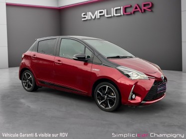 Toyota yaris hybride mc2 100h collection - toit panoramique - camera de recul - radio bluetooth mp3 - entretien toyota a jour...