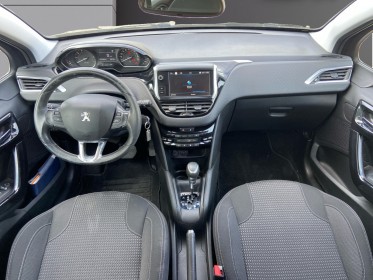 Peugeot 208 1.2 110ch eat6 allure distribution ok/carplay/radar - garantie 12 mois - occasion simplicicar marignane ...