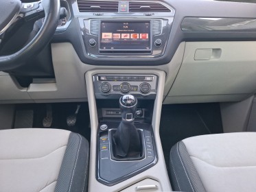 Volkswagen tiguan 2.0 tdi 150 carat  toit ouvrant occasion simplicicar velay simplicicar simplicibike france