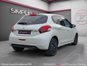 Peugeot 208 1.6 bluehdi 120ch ss bvm6 gt line occasion simplicicar velay simplicicar simplicibike france