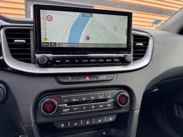 Kia xceed hybride rechargeable xceed 1.6 gdi  141ch dct6 premium - suivi kia - carplay - 1ére main - sièges chauffants /......