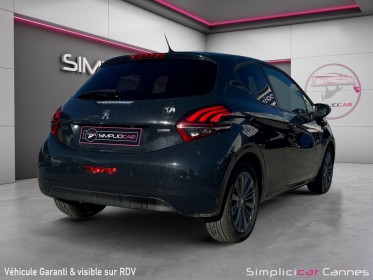 Peugeot 208 82ch - caméra de recul  carplay occasion simplicicar frejus  simplicicar simplicibike france