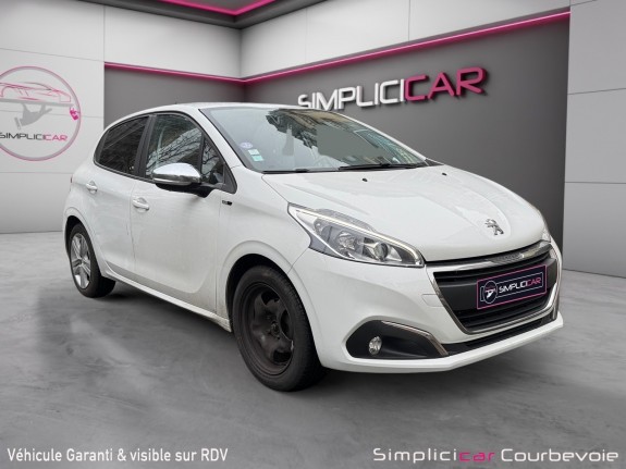 Peugeot 208 82ch bvm5 style - garantie 12 mois occasion paris 17ème (75)(porte maillot) simplicicar simplicibike france