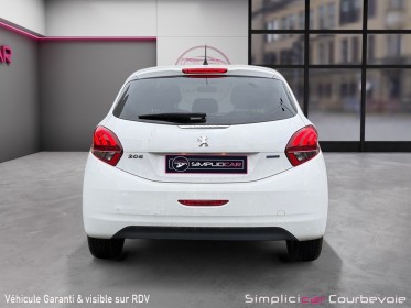 Peugeot 208 82ch bvm5 style - garantie 12 mois occasion paris 17ème (75)(porte maillot) simplicicar simplicibike france