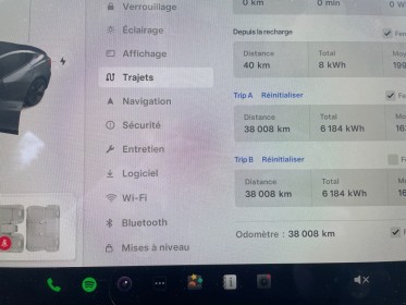 Tesla model 3 standard range plus rwd avec eap  autopilot amélioré occasion simplicicar coeur d'yvelines - auto expo 78...