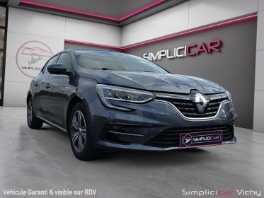 Renault megane iv berline dci 115 ch edc - 21b intens revisee garantie 12 mois occasion simplicicar vichy simplicicar...