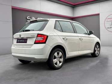 Skoda fabia 1.4 tdi 90cv  greentec style garantie 12 mois occasion  simplicicar nord isere simplicicar simplicibike france