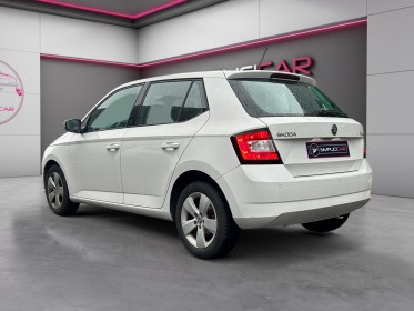 Skoda fabia 1.4 tdi 90cv  greentec style garantie 12 mois occasion  simplicicar nord isere simplicicar simplicibike france