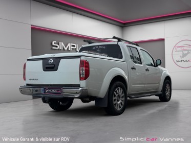 Nissan navara 3.0 v6 dci 231 euro 5 double cab a garantie 12 mois superbe état 5 places occasion scl 56 - simplicicar vannes...