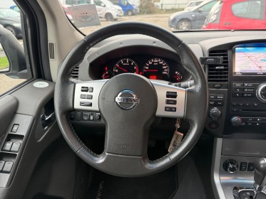 Nissan navara 3.0 v6 dci 231 euro 5 double cab a garantie 12 mois superbe état 5 places occasion scl 56 - simplicicar vannes...