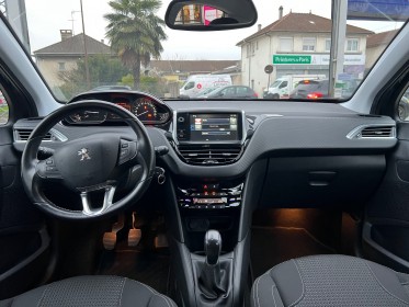 Peugeot 208 1.2 puretech 82ch bvm5 allure occasion simplicicar livry gargan simplicicar simplicibike france