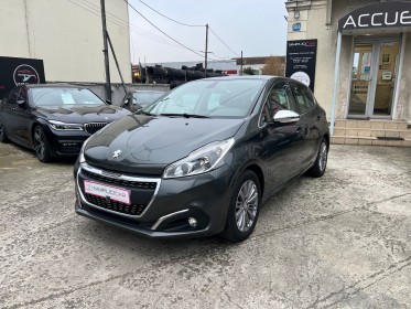 Peugeot 208 1.2 puretech 82ch bvm5 allure occasion simplicicar livry gargan simplicicar simplicibike france