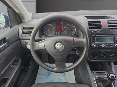 Volkswagen golf 1.4 16s 75ch. confort kit de distribution  révision complète moins de 3.000kms occasion avignon (84)...