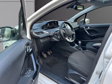 Peugeot 208 allure 1.6 100ch diesel - toit pano -camera - carplay - faible km - occasion simplicicar compiegne simplicicar...