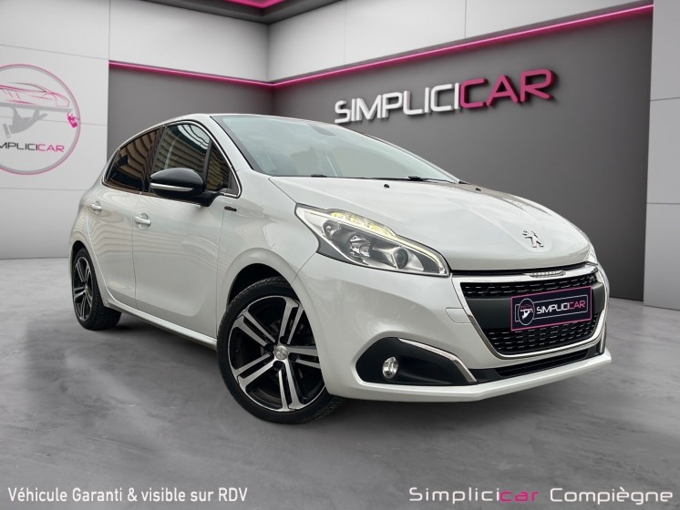 Peugeot 208 gt line 1.6 diesel 120ch - blanc nacre - faible km - occasion simplicicar compiegne simplicicar simplicibike france