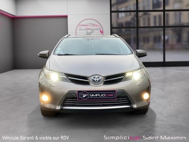 Toyota auris touring sports hybride 136h style- entretien toyota complet occasion simplicicar st-maximin simplicicar...