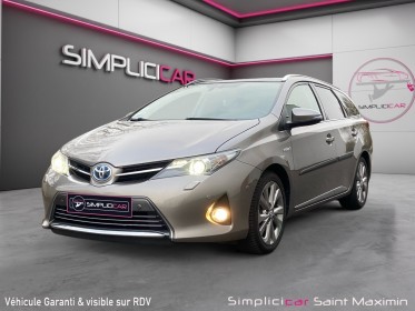 Toyota auris touring sports hybride 136h style- entretien toyota complet occasion simplicicar st-maximin simplicicar...