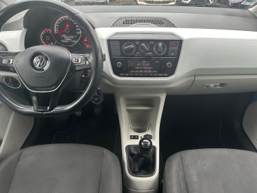 Volkswagen up up 1.0 bluemotion  75 bvm5 technology high up!  || garantie 12 mois || occasion osny simplicicar simplicibike...