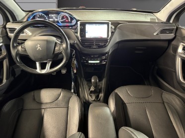 Peugeot 208 1.2 puretech 110ch ss bvm5 féline distribution ok carplay toit pano occasion montpellier (34) simplicicar...