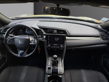 Honda civic 2017 1.0 i-vtec 129 executive camera/carplay/sieges chauffants - garantie 12 mois - occasion simplicicar...