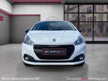 Peugeot 208 1.6 bluehdi 100ch bvm5 gt line - carplay, ambiance led int, clim bizone - garantie 12 mois occasion simplicicar...