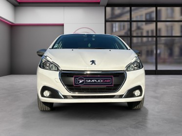 Peugeot 208 1.2  82ch bvm5 style / garantie 12 mois occasion  simplicicar nord isere simplicicar simplicibike france