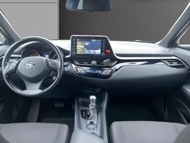 Toyota c-hr hybride my20 1.8l dynamic - suivi toyota/caméra/apple carplay/safety sens - garantie 12 mois occasion...