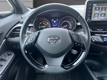 Toyota c-hr hybride my20 1.8l dynamic - suivi toyota/caméra/apple carplay/safety sens - garantie 12 mois occasion...