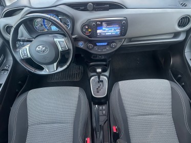 Toyota yaris hybride business lca 2016 2016 100h business, garantie 12 mois, occasion simplicicar villejuif  simplicicar...